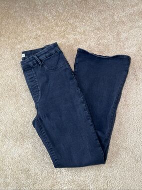 Good American Good Legs Flare Pull-On Jeans Size 4 - Black Wash